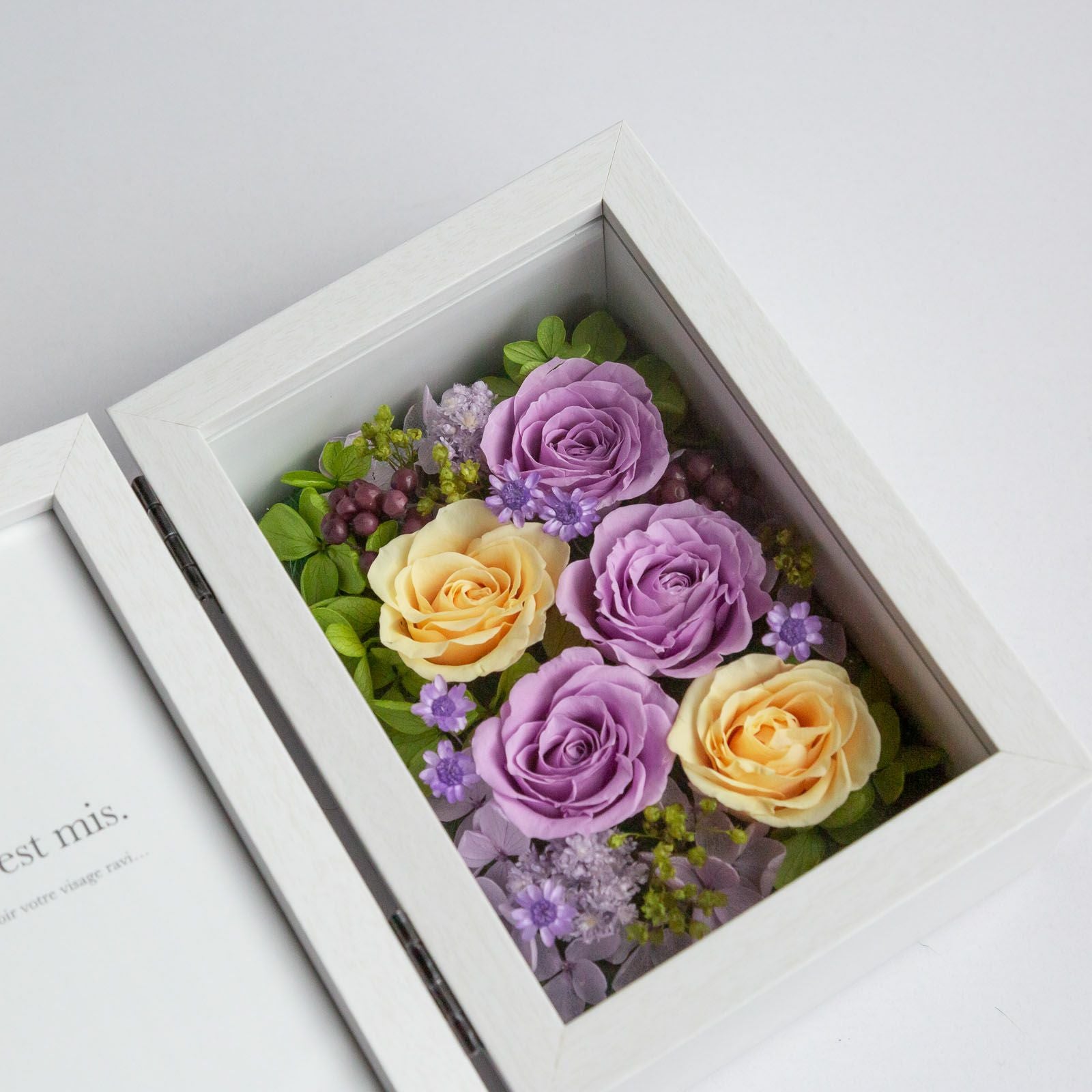 花薔薇のレースの卓上パーテーションミニ3連 花薔薇のレースの卓上パーテーションミニ3連 - メルカリ